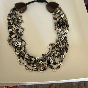 Looks great with black or off white I’ve gotten compliments each time I wear it